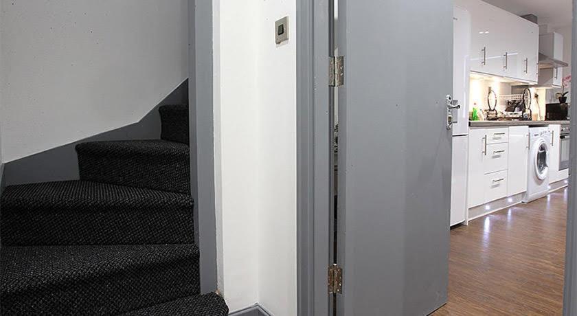 Lewis Apartment 1 Northern Quarter Sleeps Upto 4 맨체스터 외부 사진